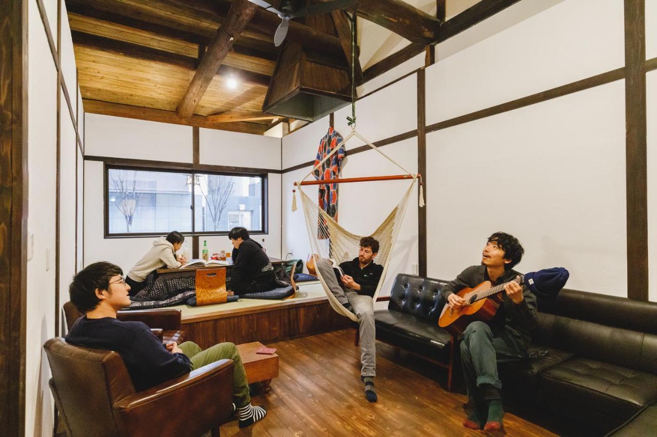 Couch Potato Hostel Matsumoto Exteriör bild